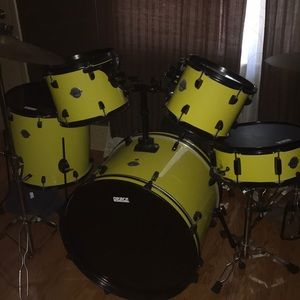 Drum Set